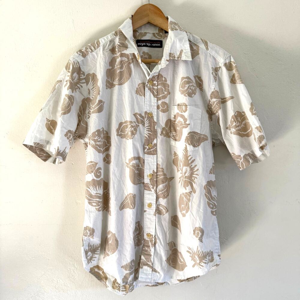 Reyn Spooner Short Sleeve Button Front Shirt Small 100%‎ Cotton Hawaiian Shirt